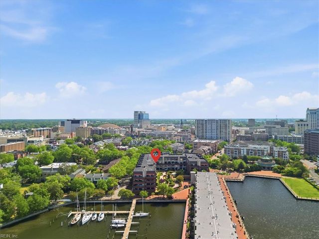 255 College Cross Apt 86, Norfolk, VA 23510