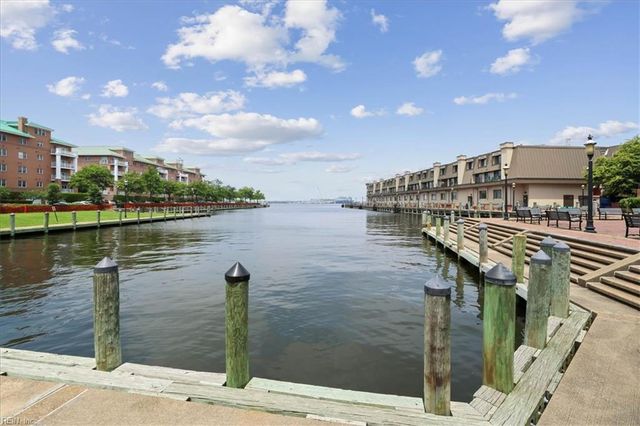 255 College Cross Apt 86, Norfolk, VA 23510