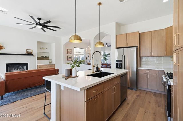 5341 W CHICAGO Street, Chandler, AZ 85226