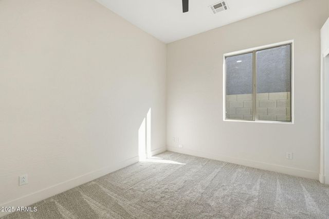 5341 W CHICAGO Street, Chandler, AZ 85226