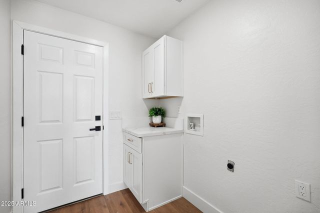 5341 W CHICAGO Street, Chandler, AZ 85226