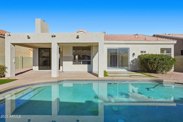 5341 W CHICAGO Street, Chandler, AZ 85226