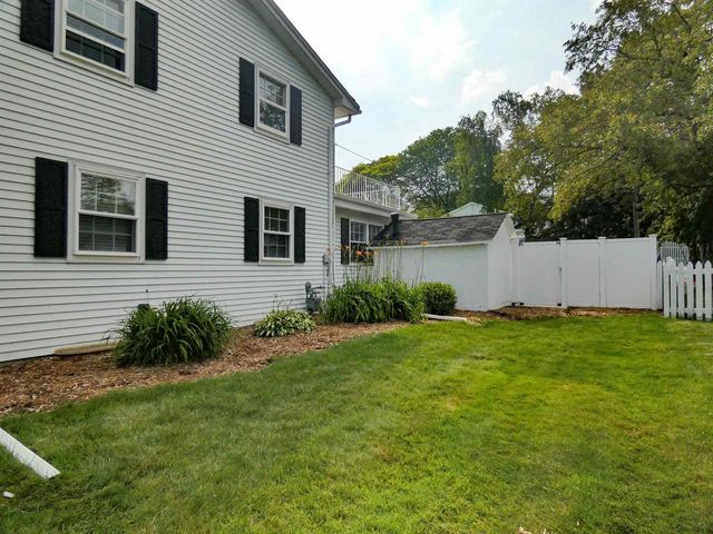3256 BITTERS COURT, Green Bay, WI 54301