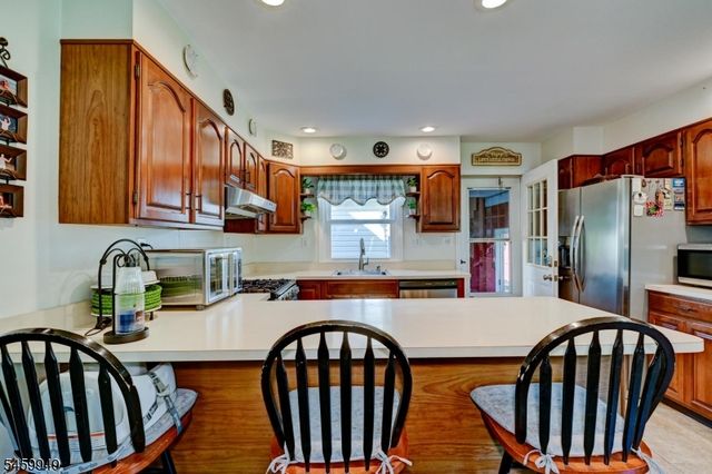 307 S Branch Rd, Hillsborough Twp., NJ 08844
