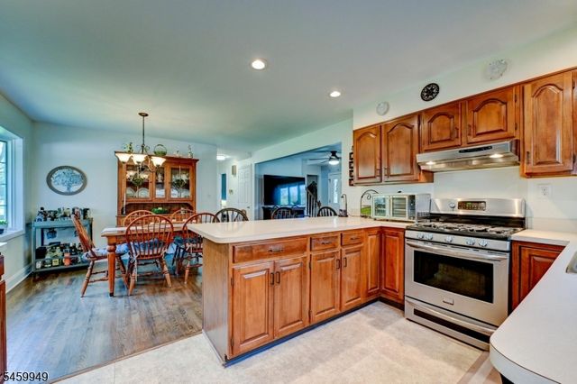 307 S Branch Rd, Hillsborough Twp., NJ 08844