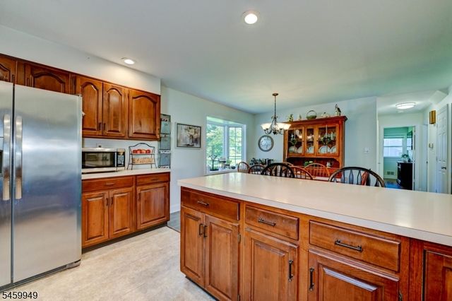 307 S Branch Rd, Hillsborough Twp., NJ 08844