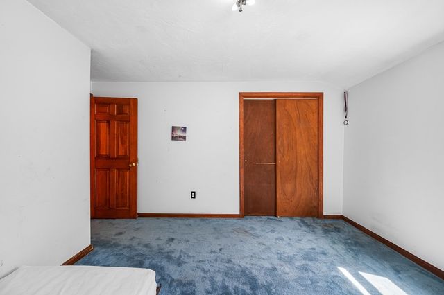 6 Marlboro Dr, Leicester, MA 01524