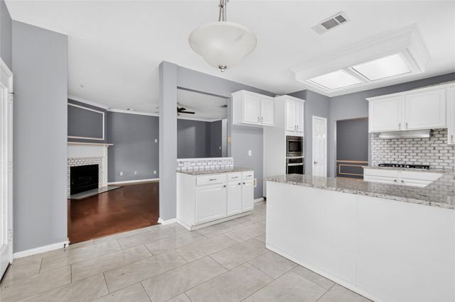 3909 Tuscany Court, Arlington, TX 76016