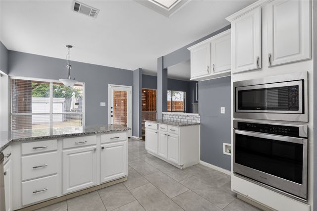 3909 Tuscany Court, Arlington, TX 76016