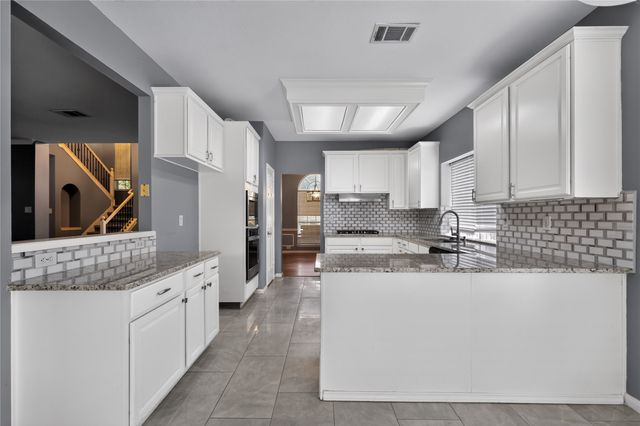 3909 Tuscany Court, Arlington, TX 76016
