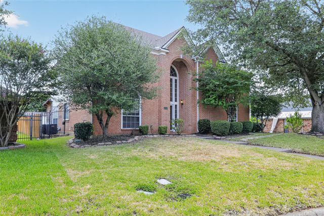 3909 Tuscany Court, Arlington, TX 76016