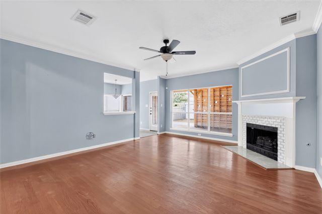 3909 Tuscany Court, Arlington, TX 76016