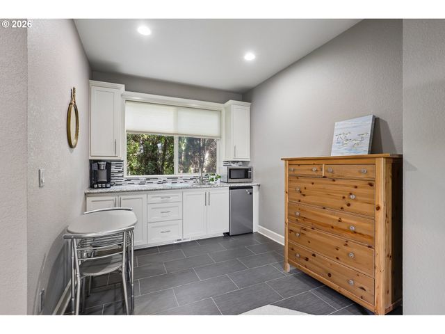 2551 W 1ST St, Washougal, WA 98671