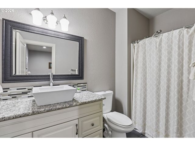 2551 W 1ST St, Washougal, WA 98671