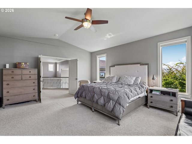 2551 W 1ST St, Washougal, WA 98671
