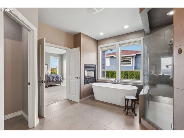 2551 W 1ST St, Washougal, WA 98671