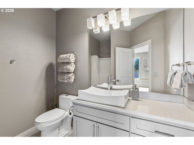 2551 W 1ST St, Washougal, WA 98671