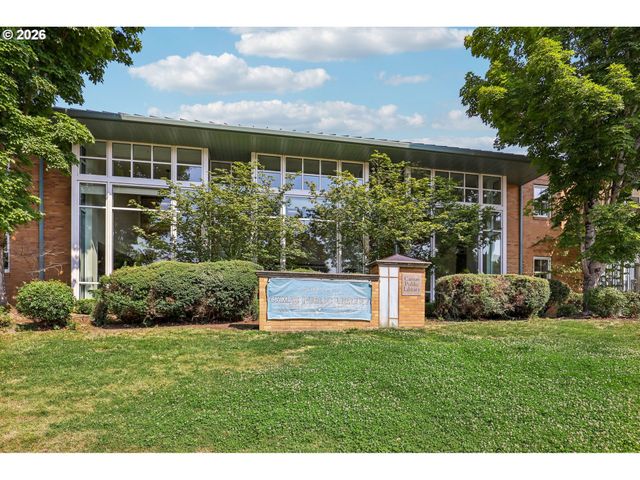 2551 W 1ST St, Washougal, WA 98671