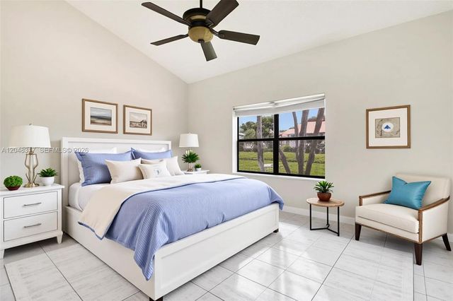 9496 Sun Pointe Dr, Boynton Beach, FL 33437