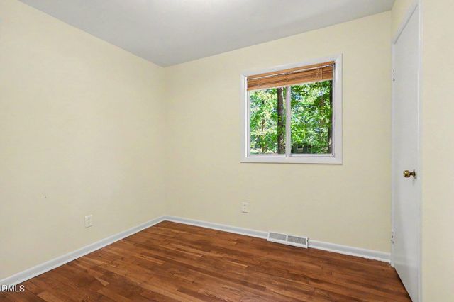 212 Valley Park Drive, Chapel Hill, NC 27514