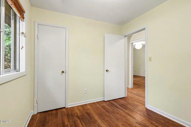 212 Valley Park Drive, Chapel Hill, NC 27514