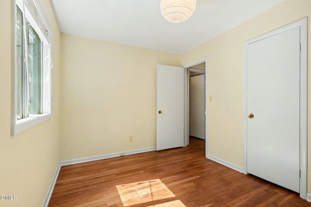 212 Valley Park Drive, Chapel Hill, NC 27514