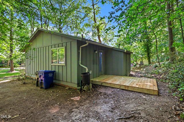 212 Valley Park Drive, Chapel Hill, NC 27514