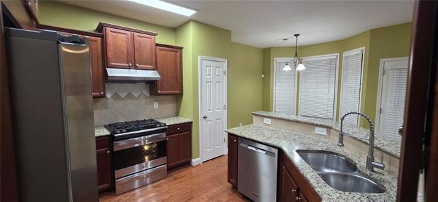 505 Wicklow Place, Acworth, GA 30102