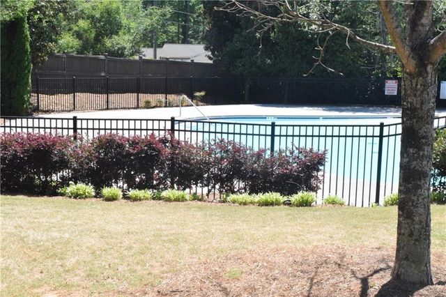 505 Wicklow Place, Acworth, GA 30102