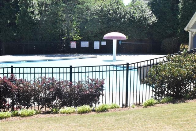 505 Wicklow Place, Acworth, GA 30102