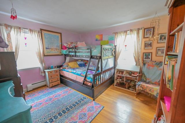 54R Nahant St, Lynn, MA 01902