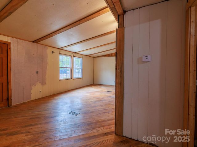 88 Puma Drive, Hendersonville, NC 28791