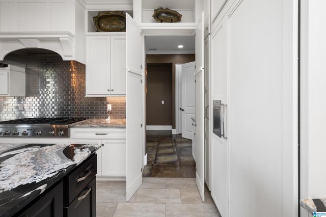 4278 GLASSCOTT CROSSING, Hoover, AL 35226