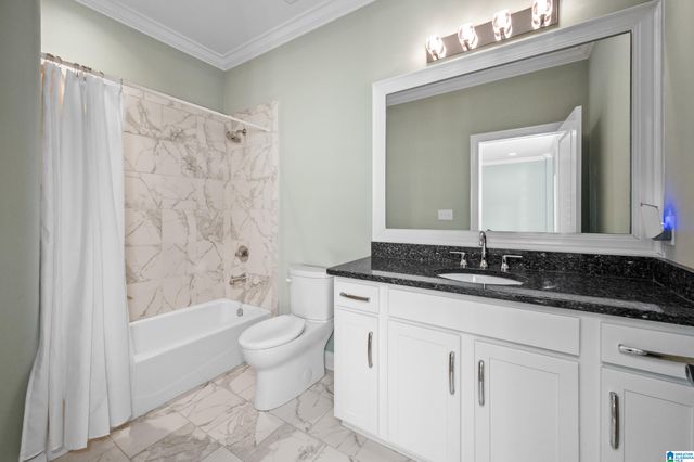 4278 GLASSCOTT CROSSING, Hoover, AL 35226