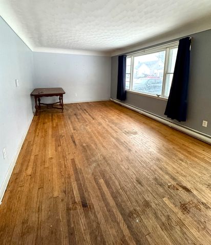 214 E 6th Street Street, Pinconning, MI 48650