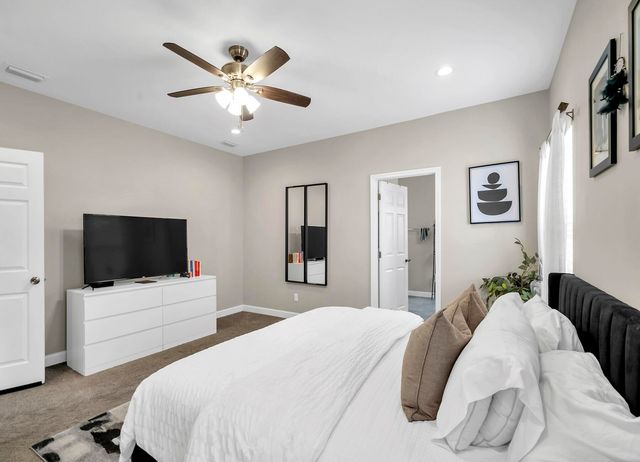 493 Aleta Avenue, Mary Esther, FL 32569