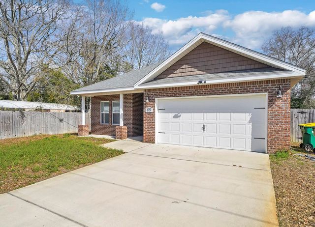 493 Aleta Avenue, Mary Esther, FL 32569