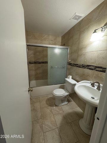 8110 N 31ST Drive, Phoenix, AZ 85051