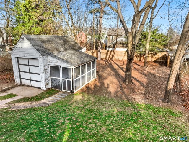 63 Park Road, Hamden, CT 06517