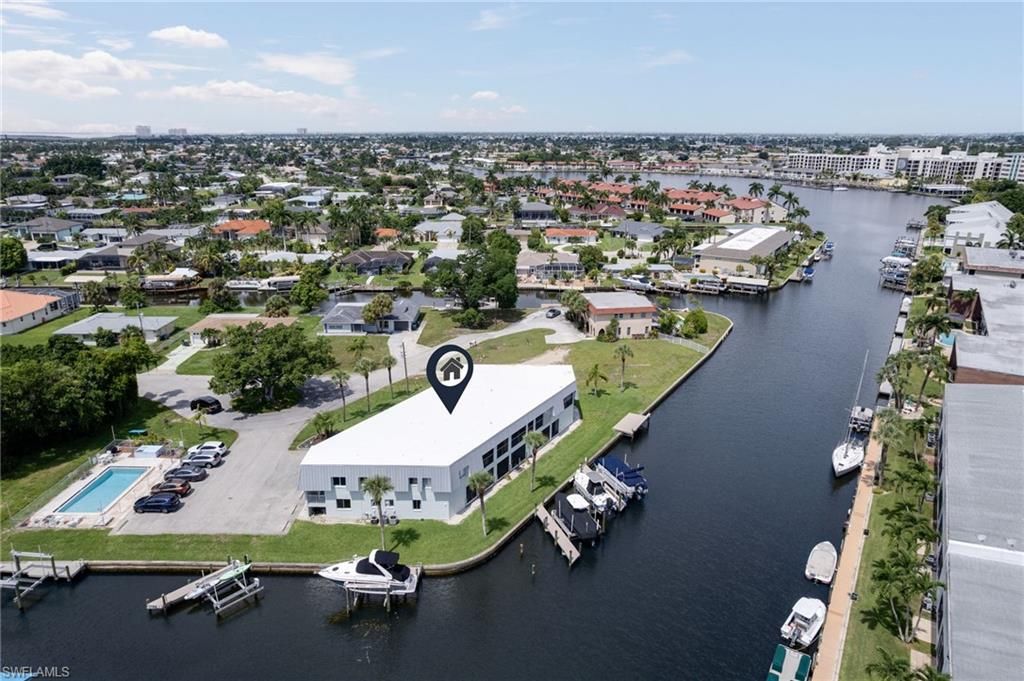 5111 Manor CT 4, CAPE CORAL, FL 33904 — exterior