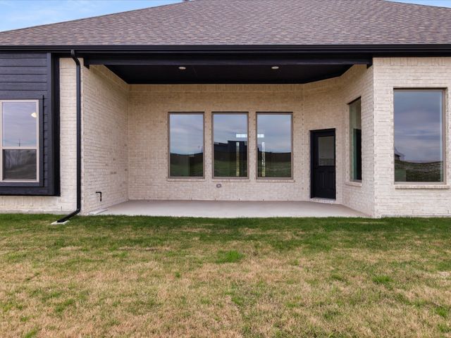 108 Lila Lake Drive, Waxahachie, TX 75165