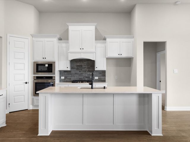 108 Lila Lake Drive, Waxahachie, TX 75165