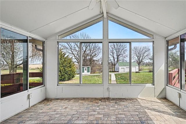 6409 Clinton County Line Road, Trimble, MO 64492