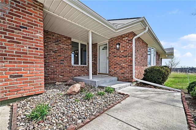 6409 Clinton County Line Road, Trimble, MO 64492