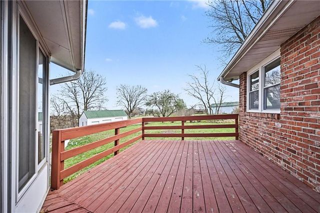 6409 Clinton County Line Road, Trimble, MO 64492