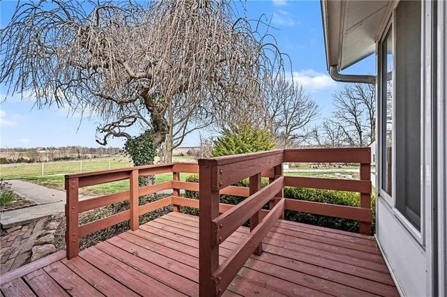 6409 Clinton County Line Road, Trimble, MO 64492