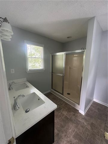 261 Kelley Lane, Dallas, GA 30132
