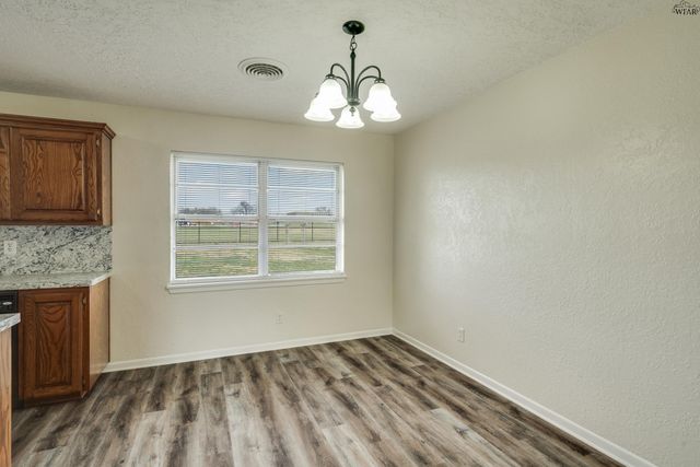 808 VOGEL STREET, Iowa Park, TX 76367