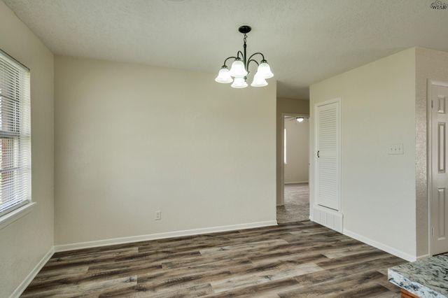 808 VOGEL STREET, Iowa Park, TX 76367