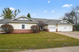 6816 Heron Valley Court 2, Lansing, MI 48917